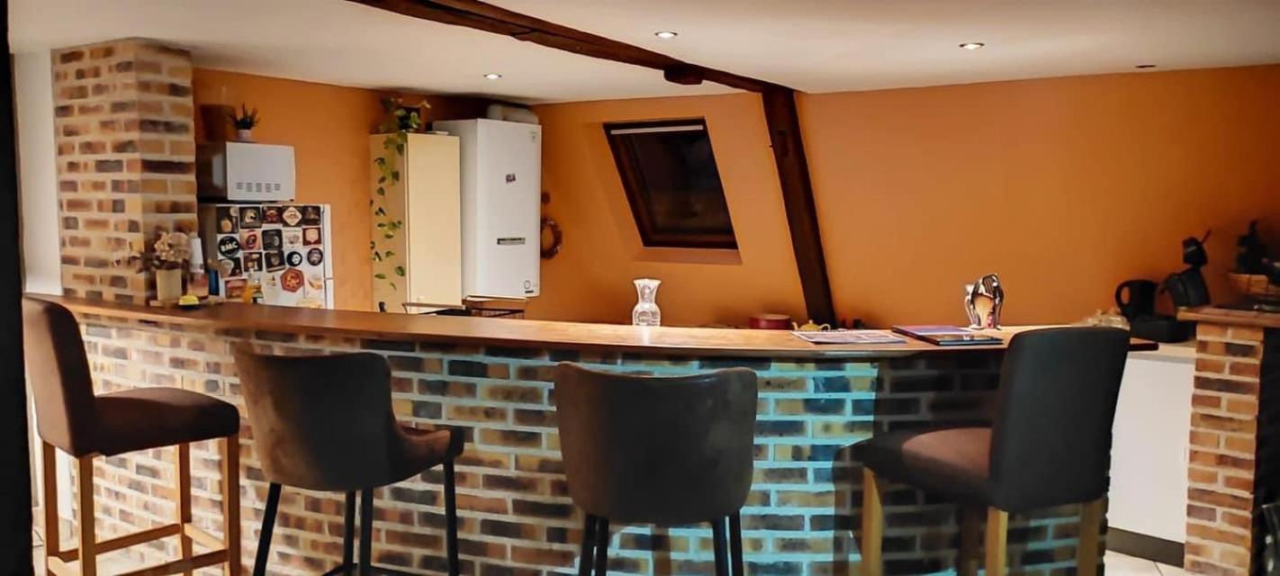 Duplex Atypique Dans La Cite Medievale Laon Extérieur photo